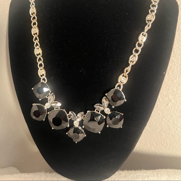 DANA BUCHMAN FASHION NECKLACE, “NEW” - Picture 5 of 11